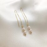 Kolczyki PEARLA - z perłami na srebrnych łańcuszkach
