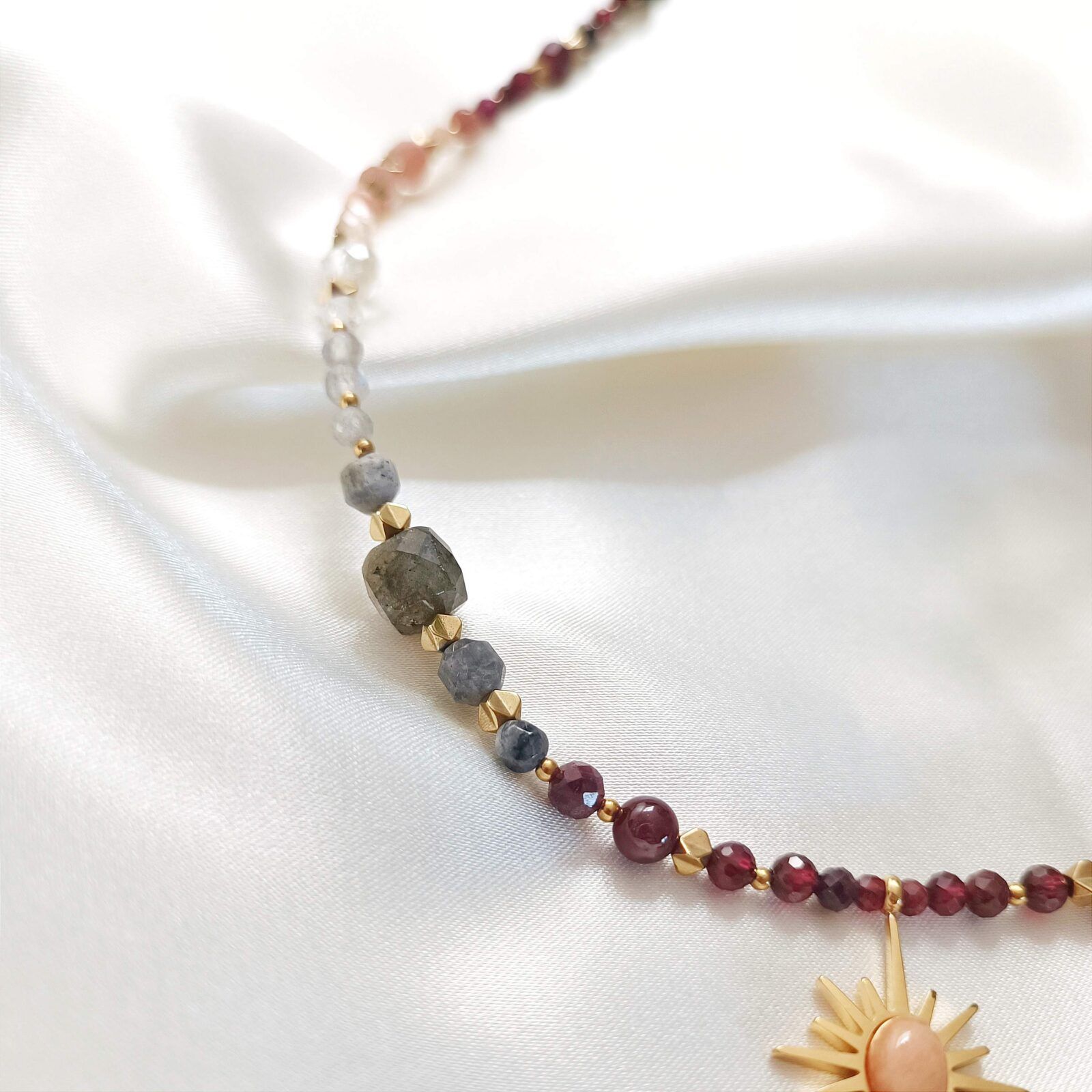 1000139216-01 Naszyjnik SOLEA