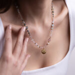 AVELINE - naszyjnik premium z kwarcem różowym i akwamarynem AVELINE - naszyjnik premium z kwarcem różowym i akwamarynem