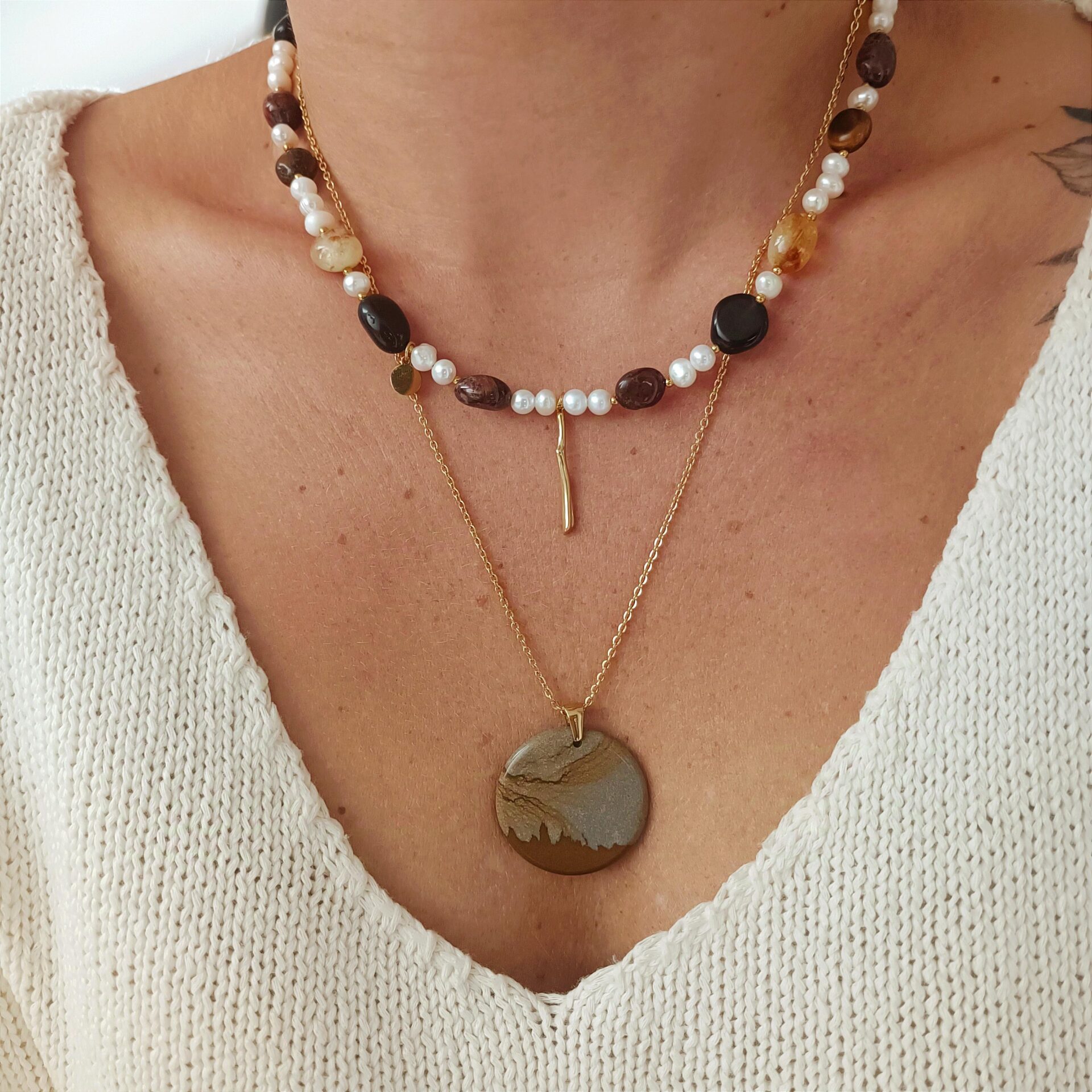 1000152785-01 Unikat - naszyjnik perły z bryłkami kamieni