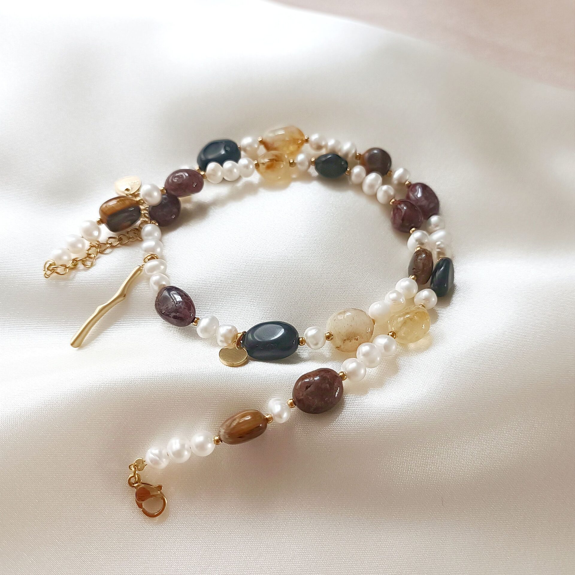 1000152789-01 Unikat - naszyjnik perły z bryłkami kamieni