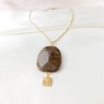 Łańcuszek z bronzytem - duży kamień Łańcuszek z bronzytem - duży kamień