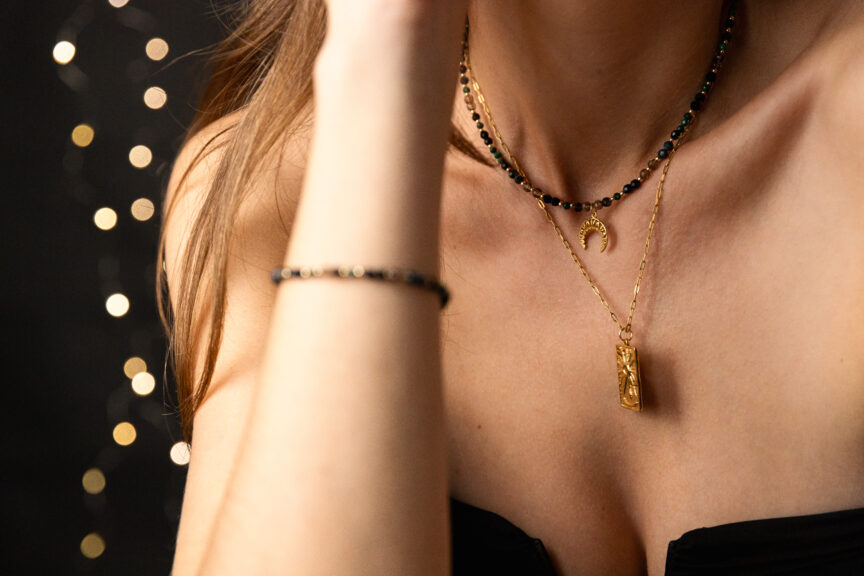 Biżuteria świąteczna Beezu – magia kamieni i subtelna elegancja