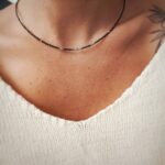 BLUE DIAMOND - naszyjnik z niebieskim diamentem - czarny BLUE DIAMOND - naszyjnik z niebieskim diamentem - czarny