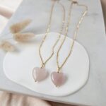 Łańcuszek - serce kwarc różowy Łańcuszek - serce kwarc różowy