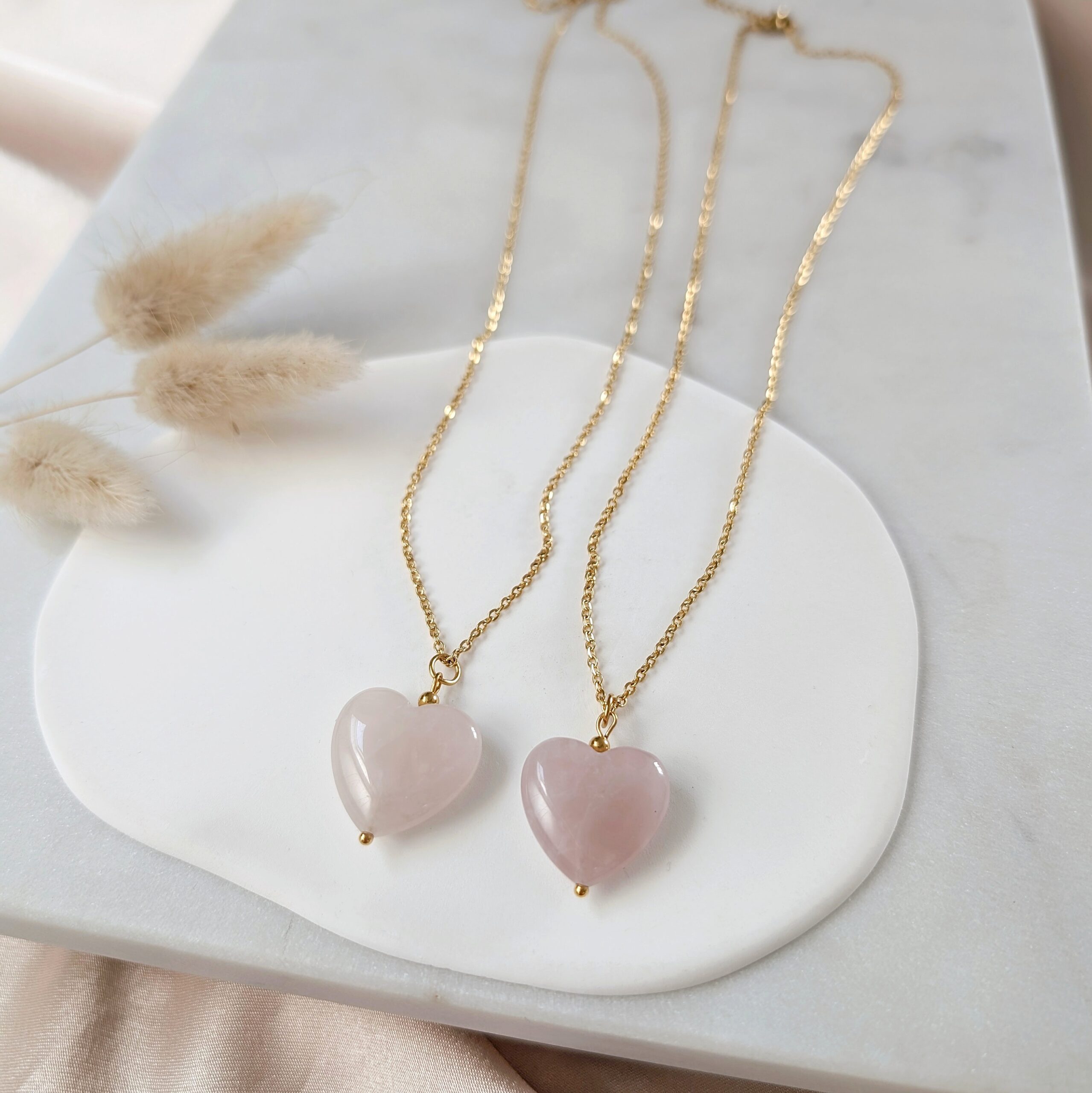 1000020762 Łańcuszek - serce kwarc różowy