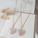 Łańcuszek - serce kwarc różowy Łańcuszek - serce kwarc różowy