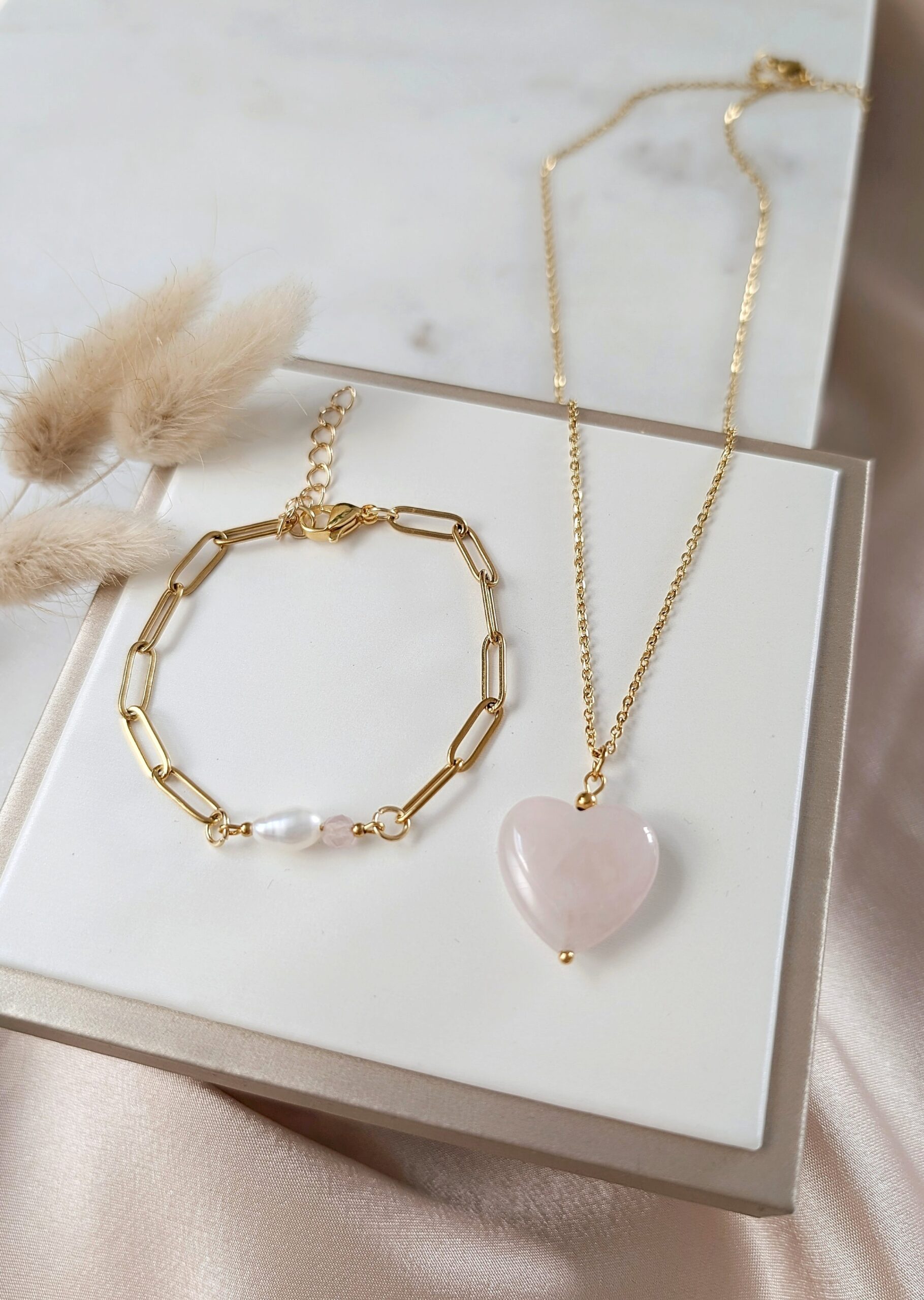 1000020769~2 Łańcuszek - serce kwarc różowy