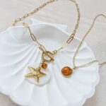 Wakacyjny naszyjnik z rozgwiazdą i bursztynem