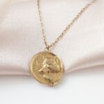 Łańcuszek - amulet z wilkiem