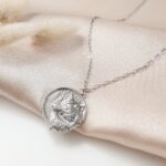 Łańcuszek - amulet z wilkiem