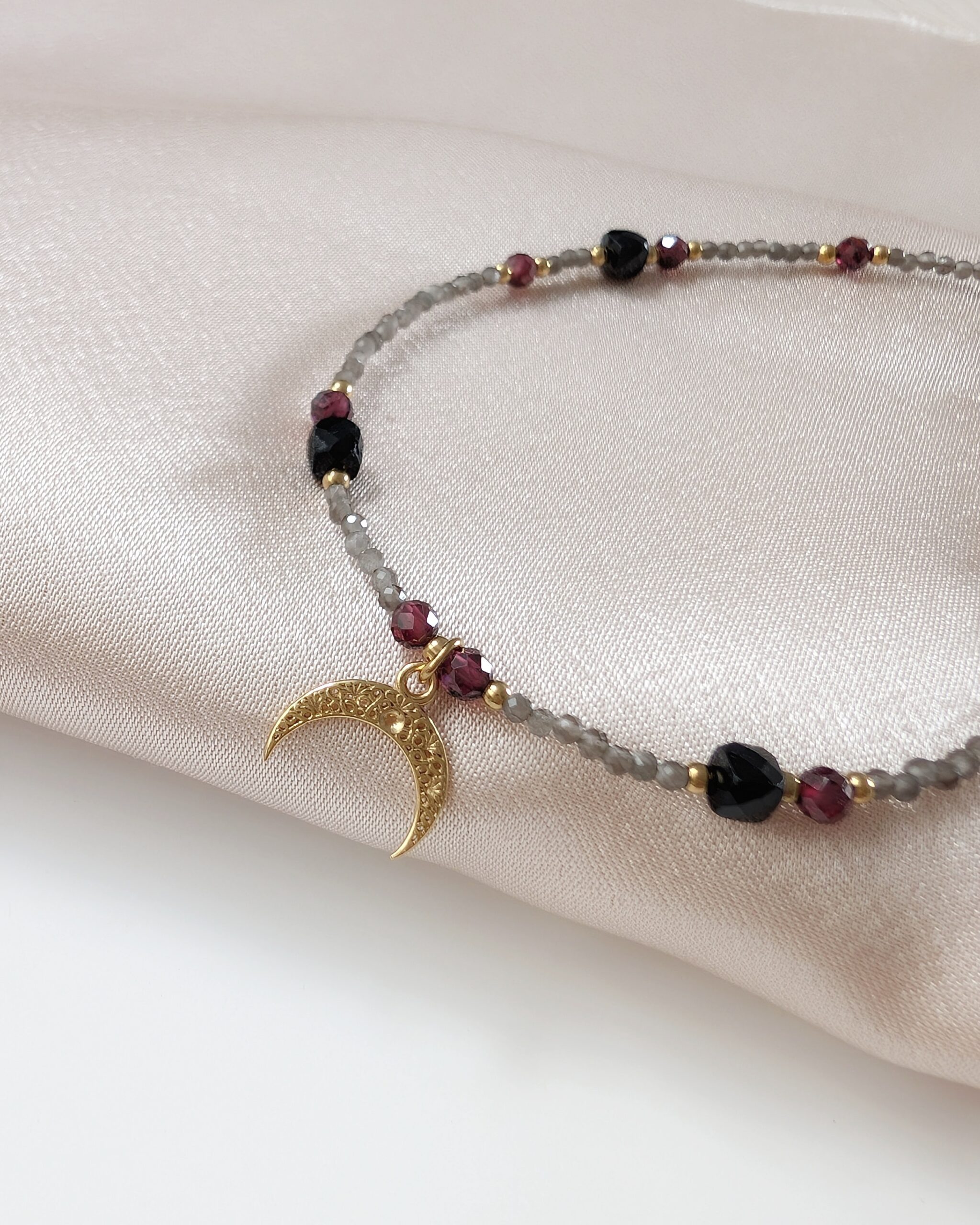 1000046639 Choker ANDRA