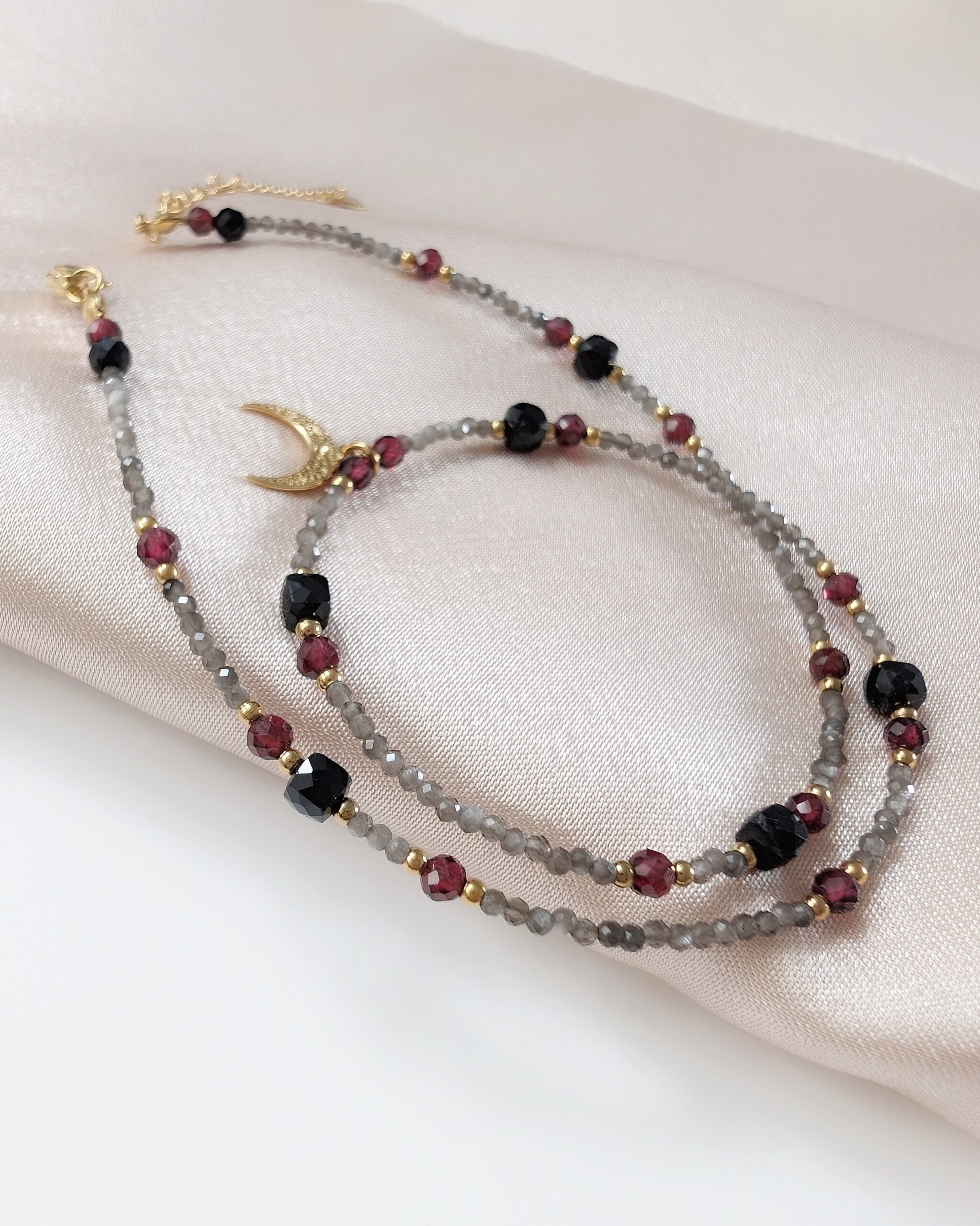 1000046657~2 Choker ANDRA