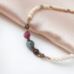 Unikat - naszyjnik z rubinem, sokole oko