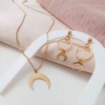 Kolczyki i łańcuszek z księżycem lunula Kolczyki i łańcuszek z księżycem lunula