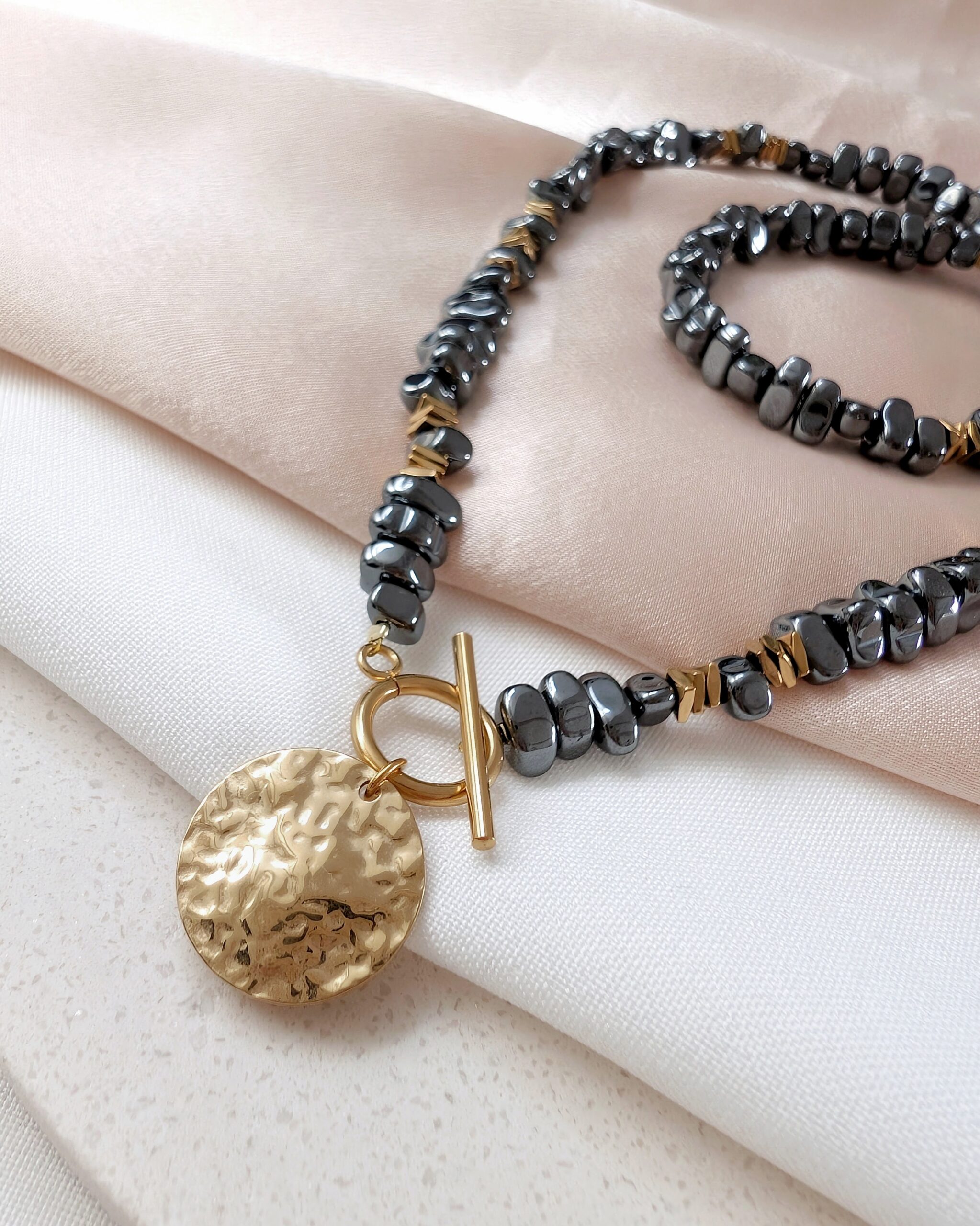 1000059519 Unikat - naszyjnik z hematytu