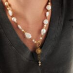 Naszyjnik z nieregularnych pereł